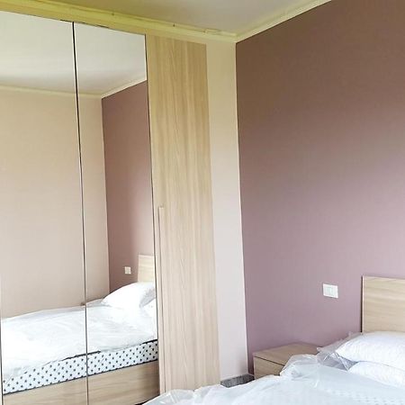 Apt. 7 - Villa Dei Pini Амеля Екстериор снимка